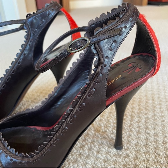 BCBGMaxAzria Brown Leather Heels with Burnt Orange Fur - Picture 3 of 13
